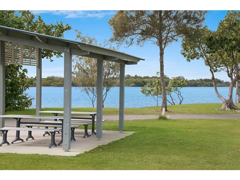 2/10 Ivory Crescent, Tweed Heads NSW 2485