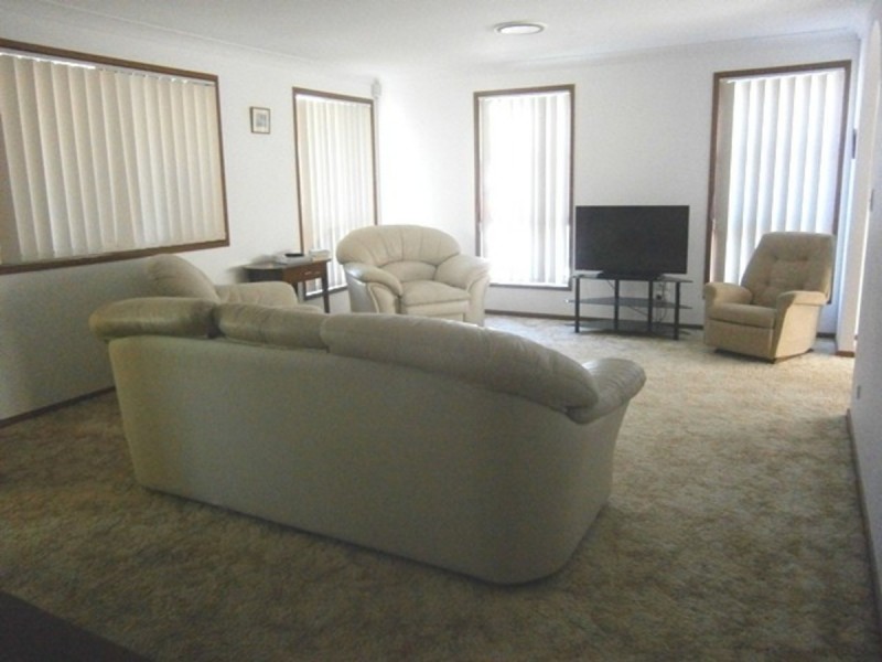 2/10 Ivory Crescent, Tweed Heads NSW 2485