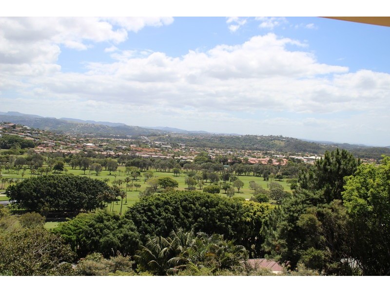 17 Castlecrag Avenue, Banora Point NSW 2486