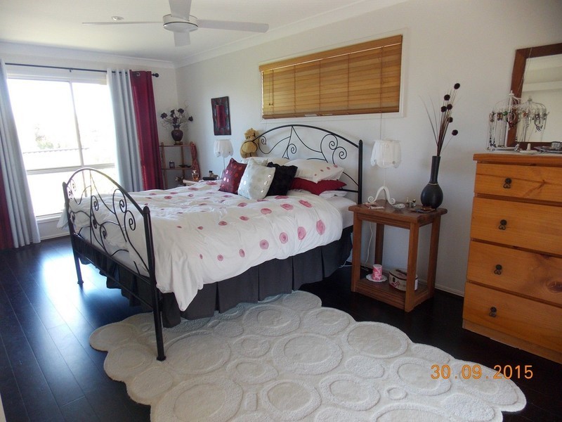 5 Champagne Drive, Tweed Heads South NSW 2486