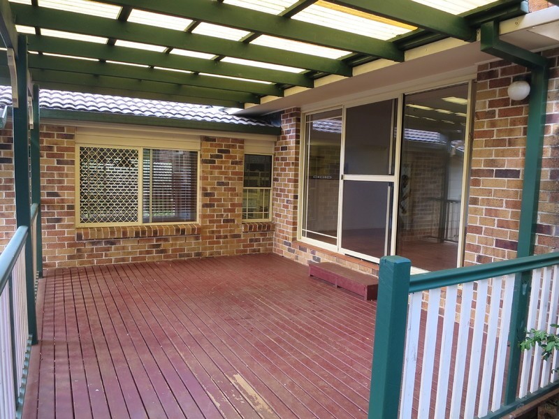 8 Shamrock Avenue, Banora Point NSW 2486