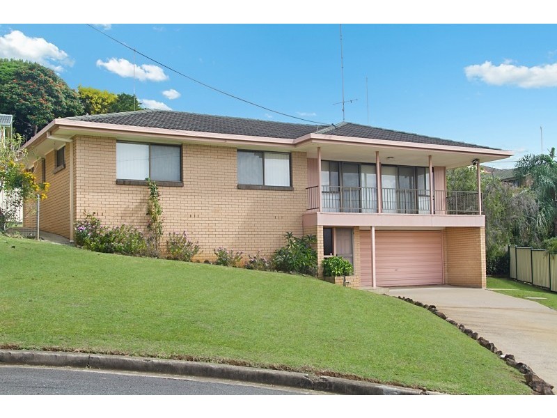 11 Uniacke Drive, Banora Point NSW 2486