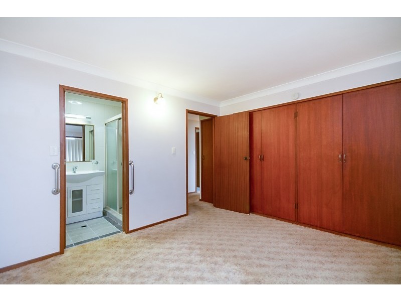 11 Uniacke Drive, Banora Point NSW 2486