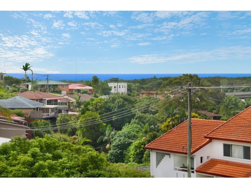 11 Uniacke Drive, Banora Point NSW 2486