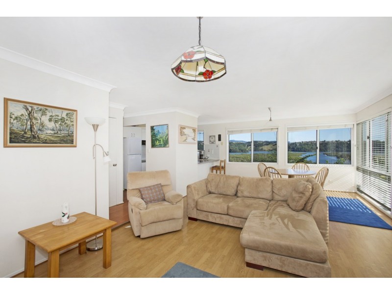 37 Lakeview Parade, Tweed Heads South NSW 2486