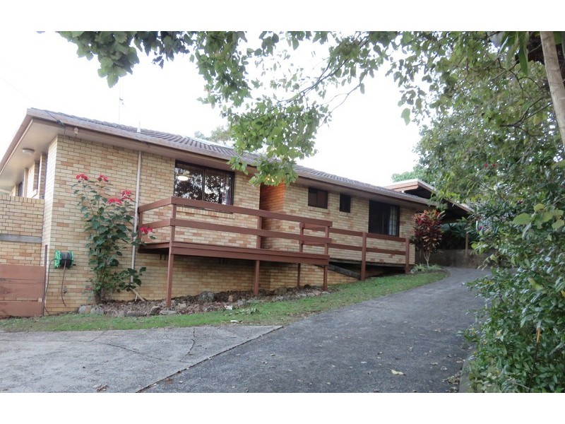 18 Uniacke Drive, Banora Point NSW 2486