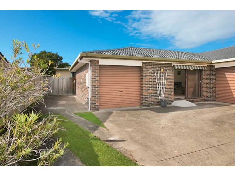2/27 Jacaranda Avenue, Tweed Heads West NSW 2485