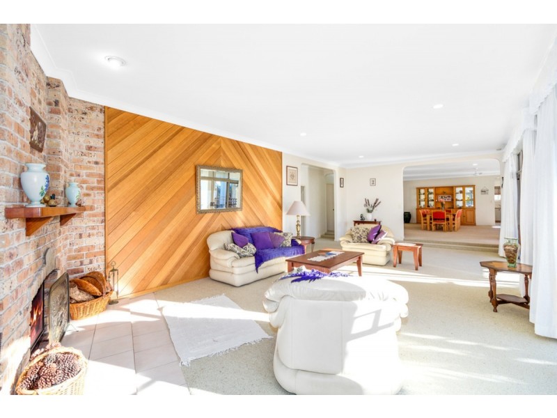 26 Elsie Street, Banora Point NSW 2486