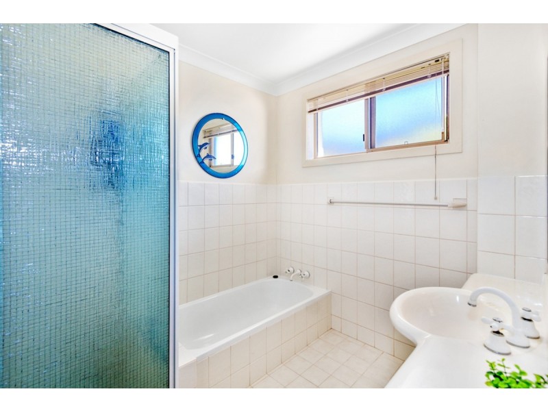 26 Elsie Street, Banora Point NSW 2486