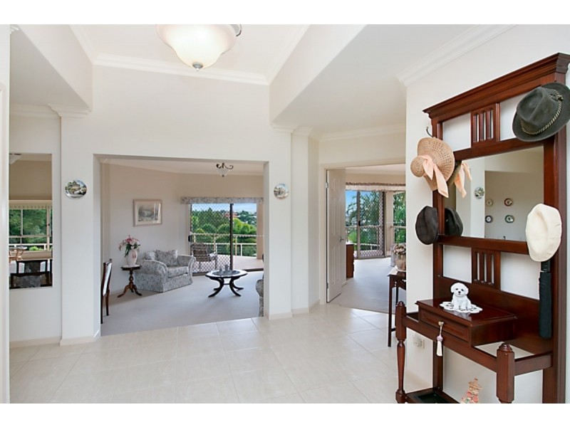 45 Lochlomond Drive, Banora Point NSW 2486