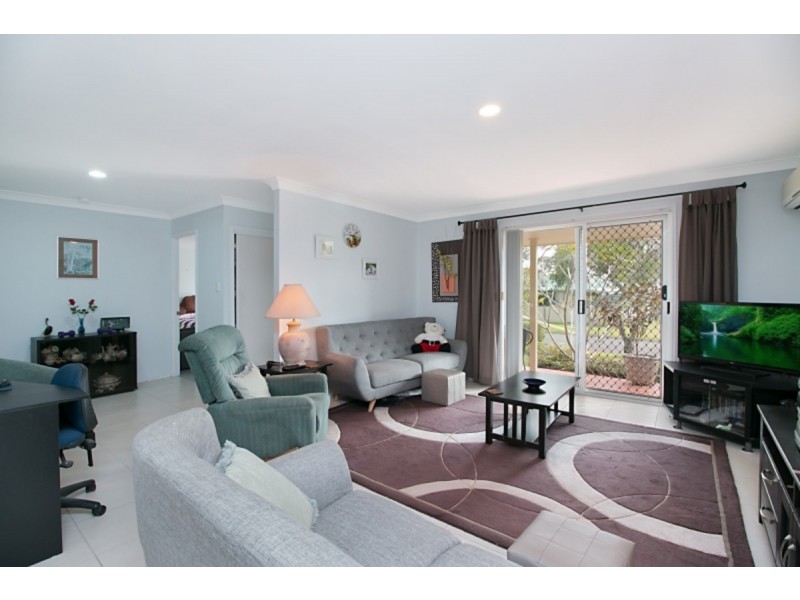 3/3-7 Monterey Avenue, Banora Point NSW 2486