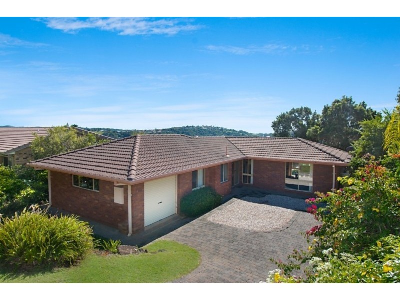 18 Jarrah Place, Banora Point NSW 2486