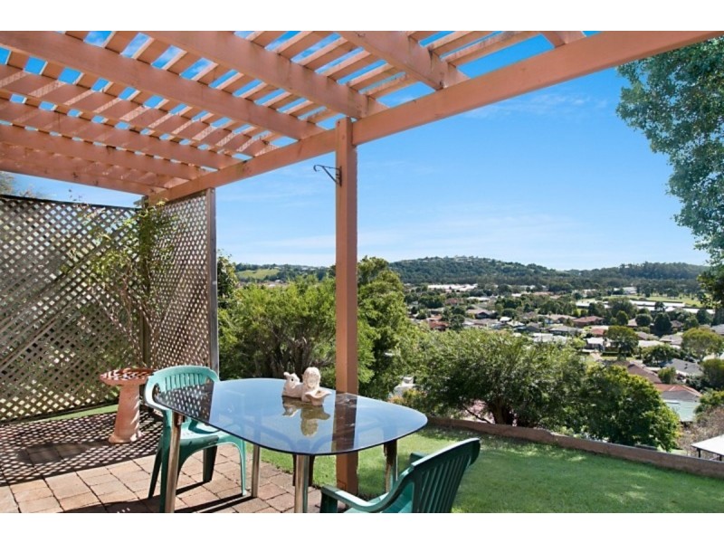 18 Jarrah Place, Banora Point NSW 2486