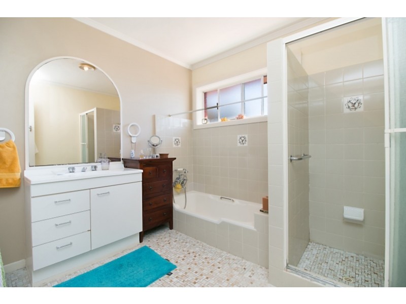 2/23 Seaview Road, Banora Point NSW 2486