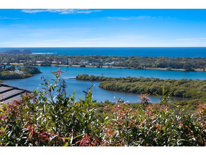 2/23 Seaview Road, Banora Point NSW 2486