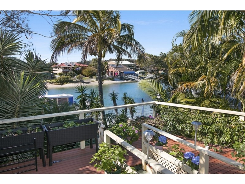 63 Gollan Drive, Tweed Heads West NSW 2485