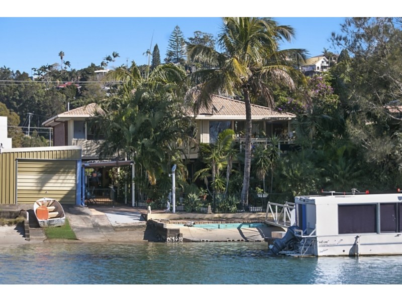 63 Gollan Drive, Tweed Heads West NSW 2485