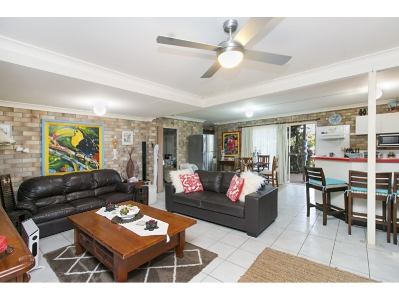 63 Gollan Drive, Tweed Heads West NSW 2485