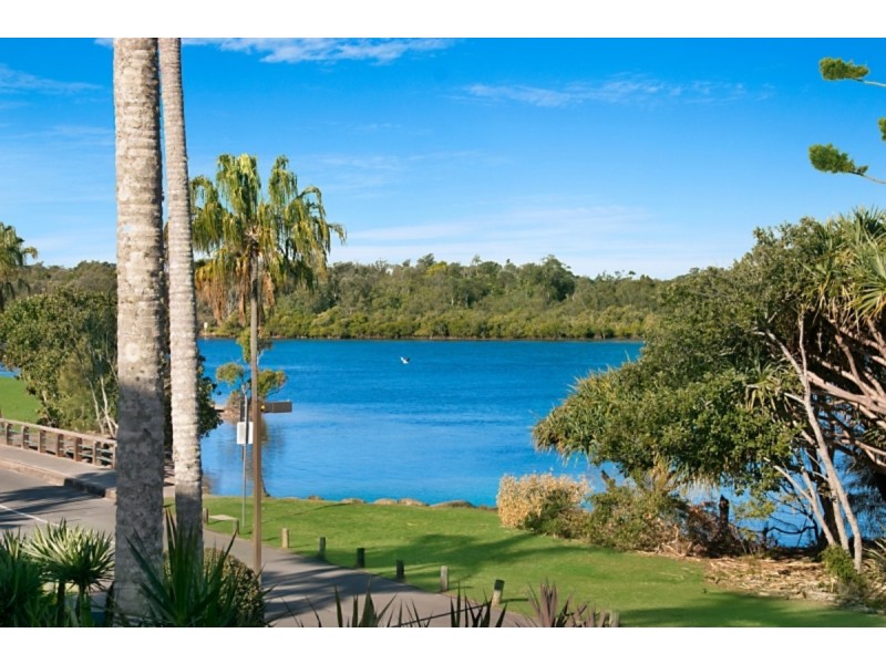 2/3 Island Drive, Tweed Heads NSW 2485