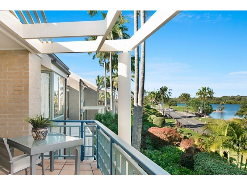 2/3 Island Drive, Tweed Heads NSW 2485