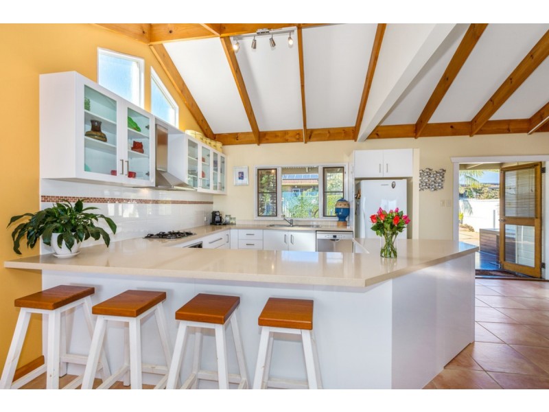 36 Laura Street, Banora Point NSW 2486