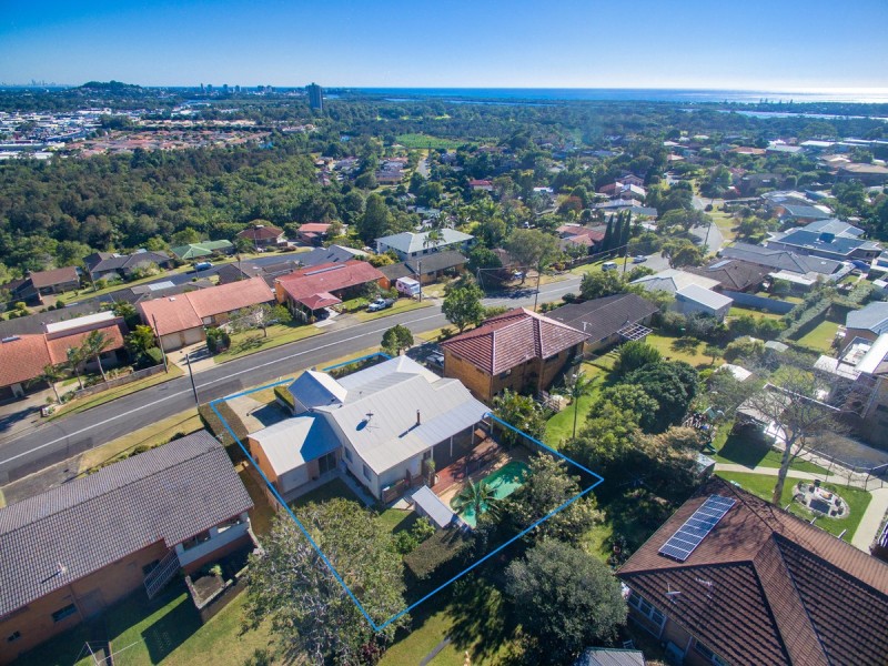 36 Laura Street, Banora Point NSW 2486