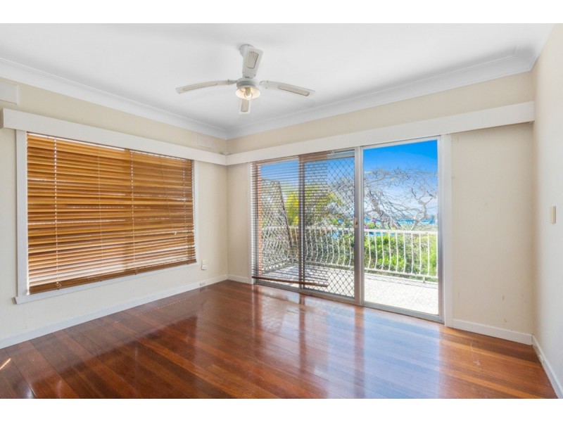 6 Walter Crescent, Banora Point NSW 2486