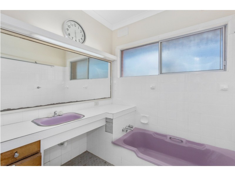 6 Walter Crescent, Banora Point NSW 2486