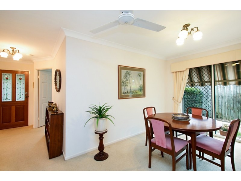 12 Shamrock Avenue, Banora Point NSW 2486