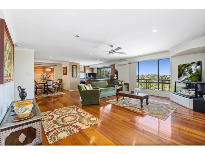 9 Tyrone Terrace, Banora Point NSW 2486