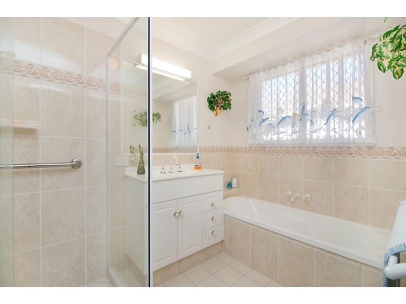 25 Franklin Street, Banora Point NSW 2486