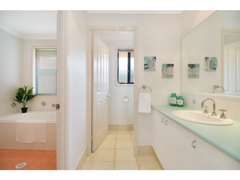 4 Brighton Street, Banora Point NSW 2486