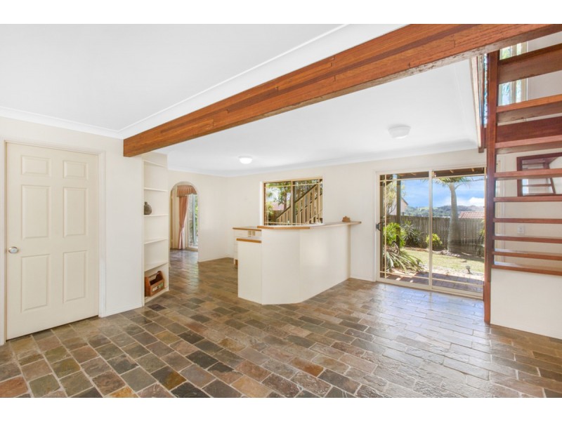 2 Satinash Terrace, Banora Point NSW 2486