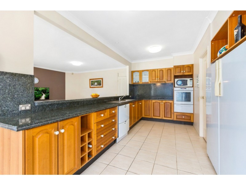 5 Avondale Drive, Banora Point NSW 2486