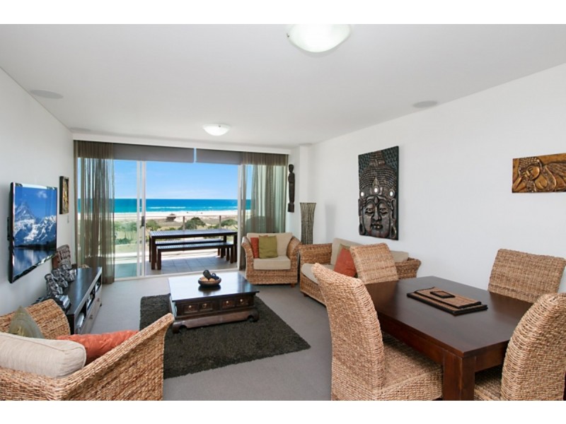 305/2 Creek Street, Coolangatta QLD 4225