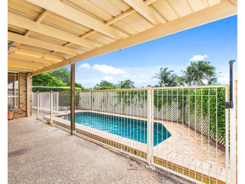 4 Tralee Drive, Banora Point NSW 2486