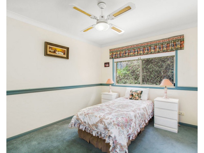 4 Tralee Drive, Banora Point NSW 2486