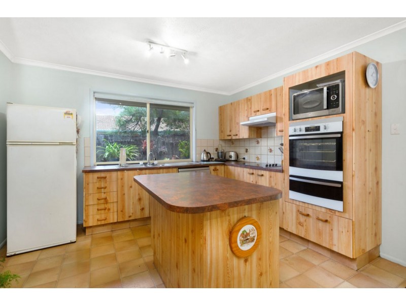 60 Blundell Boulevard, Tweed Heads South NSW 2486