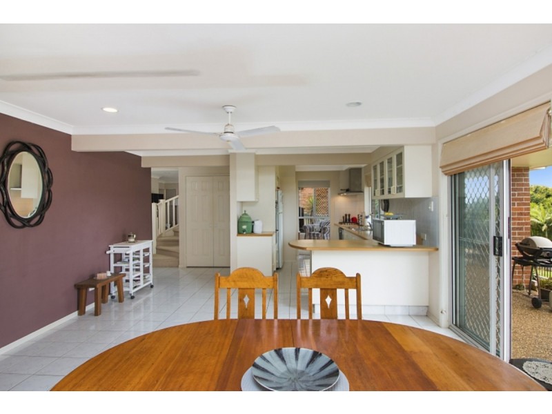 2/9 Sequoia Court, Banora Point NSW 2486