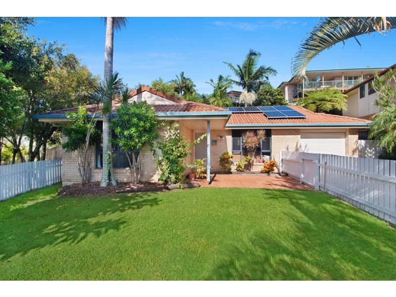 18 Tyrone Terrace, Banora Point NSW 2486