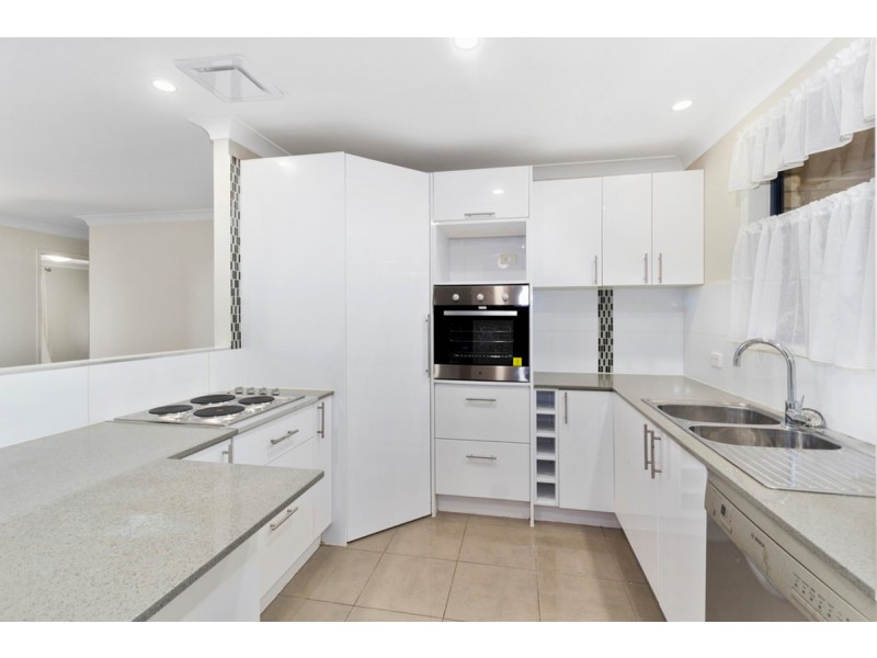 18 Tyrone Terrace, Banora Point NSW 2486
