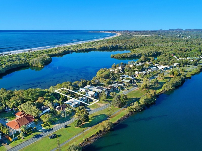 34 Fingal Road, Fingal Head NSW 2487