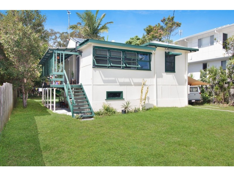 34 Fingal Road, Fingal Head NSW 2487