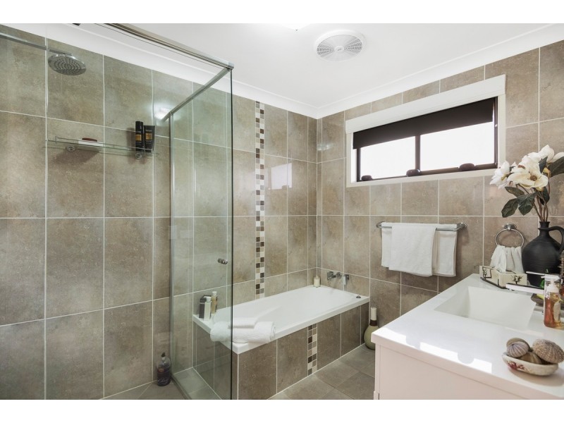 21 Yvonne Crescent, Bilambil Heights NSW 2486