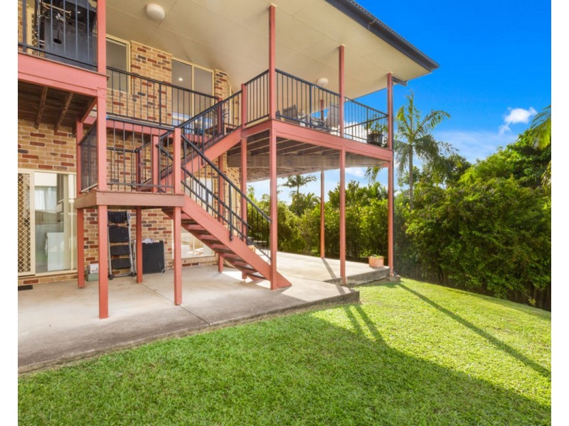 6 Kinross Close, Banora Point NSW 2486