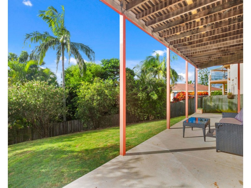 6 Kinross Close, Banora Point NSW 2486