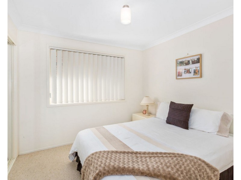 6 Kinross Close, Banora Point NSW 2486