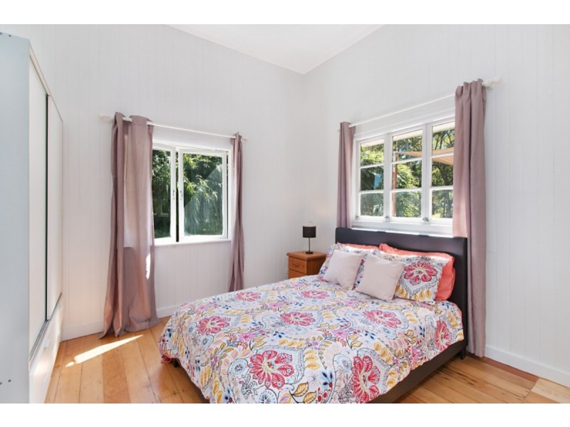 6 Chinderah Road, Chinderah NSW 2487