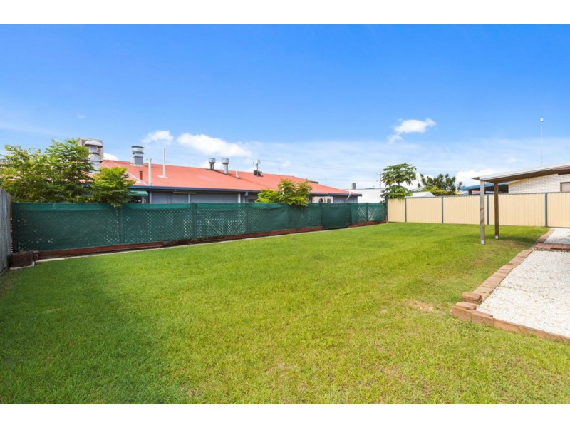 14 Blundell Boulevard, Tweed Heads South NSW 2486