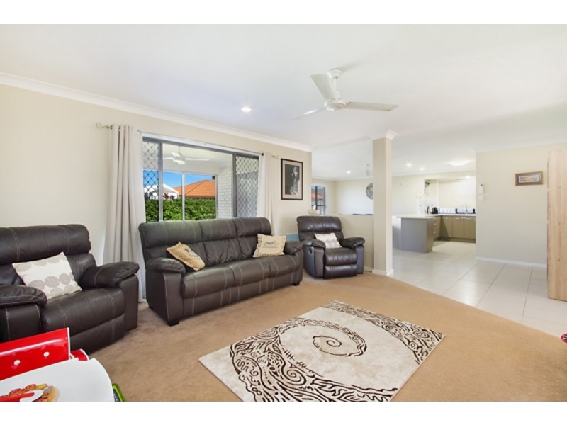 136 Botanical Circuit, Banora Point NSW 2486